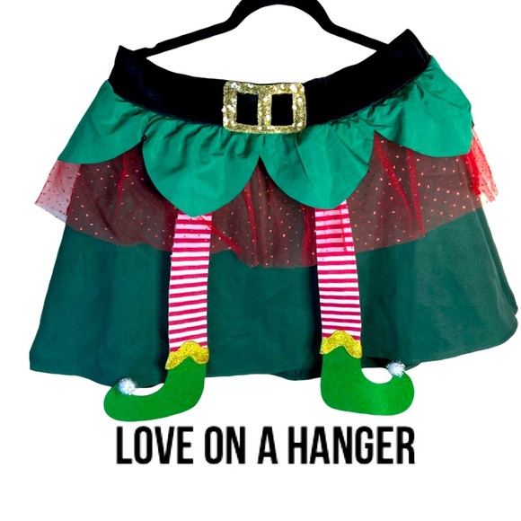 Love On A Hanger Dresses & Skirts - LIVE ON A HANGER Festive Elf Christmas Skirt Size XL